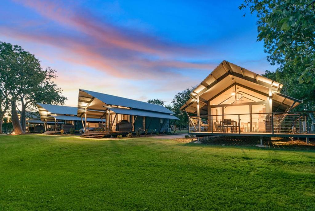 Kimberleyland Waterfront Holiday Park Kununurra Exterior foto